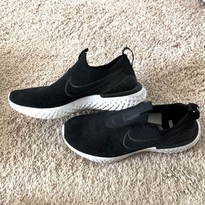 Nike Epic React Women’s tennis shoes